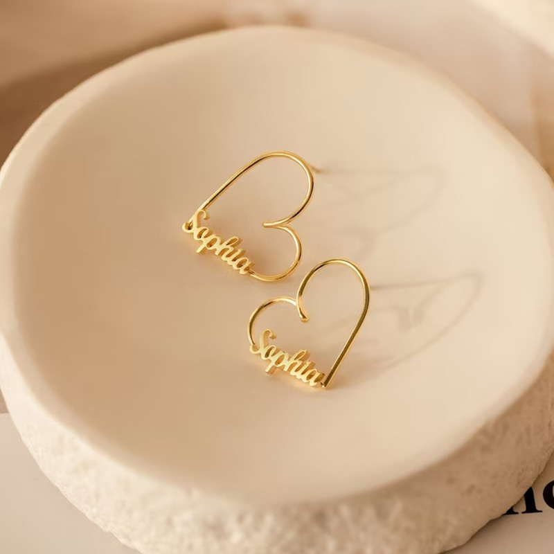 Personalized Name Earring Heart Shaped Special Gift for Wife