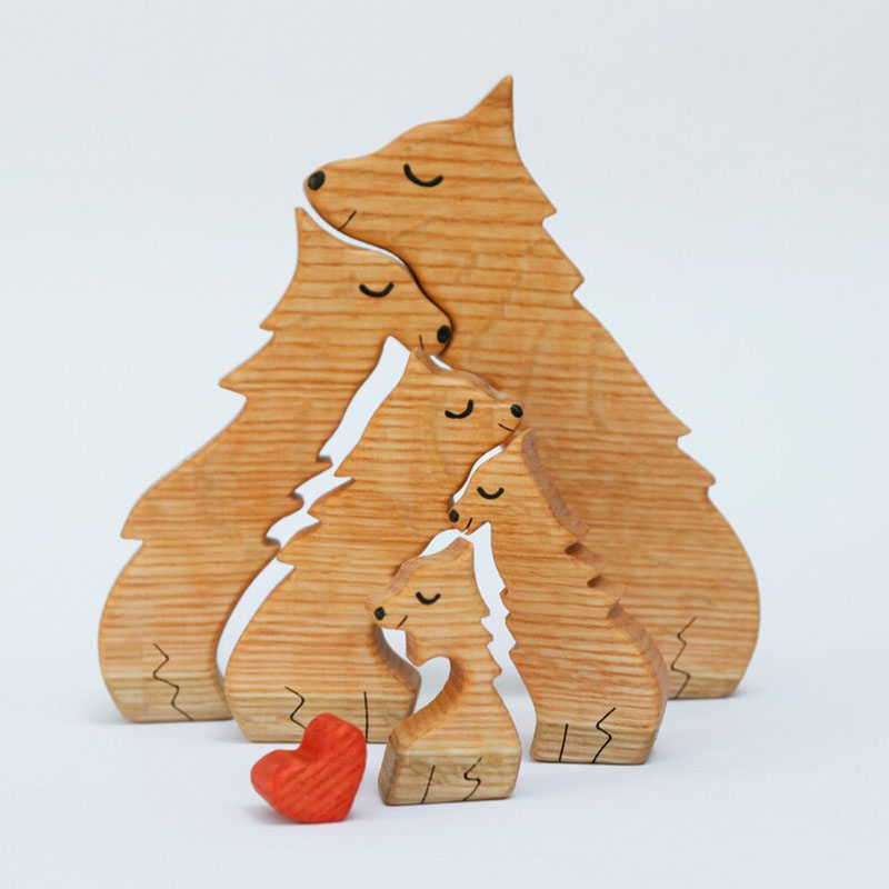 Personalized Wooden Wolf Family Custom Names Thanksgiving Gift