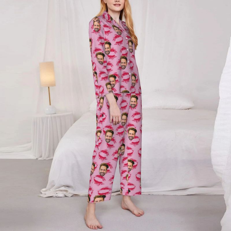 Pijama personalizado con foto de pareja personalizada y diseño de patrón de beso apasionado, regalo perfecto para amantes