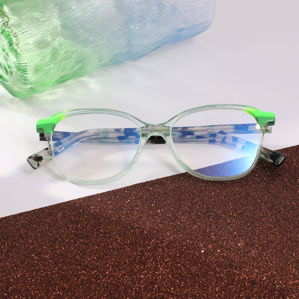 Wilmot Oval Green Clear Glasses