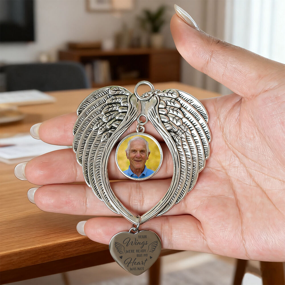 Personalized Photo Pendant Vintage Love Wings Decoration Gift for Family Members