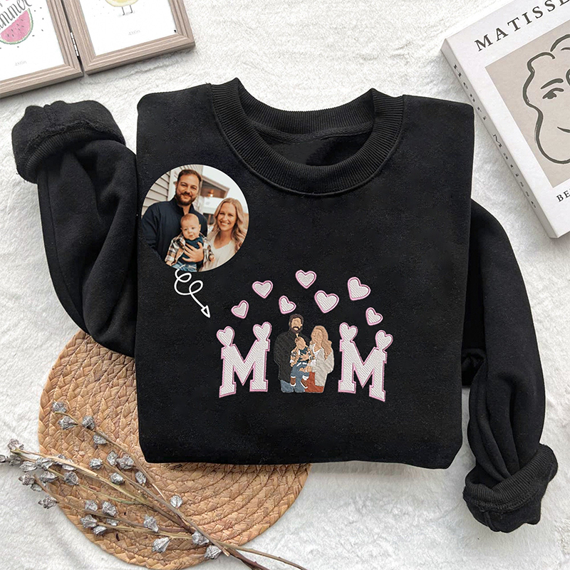 Personalized Sweatshirt Embroidered Custom Family Photo Mom Heart Design Exquisite Gift for Mother's Day