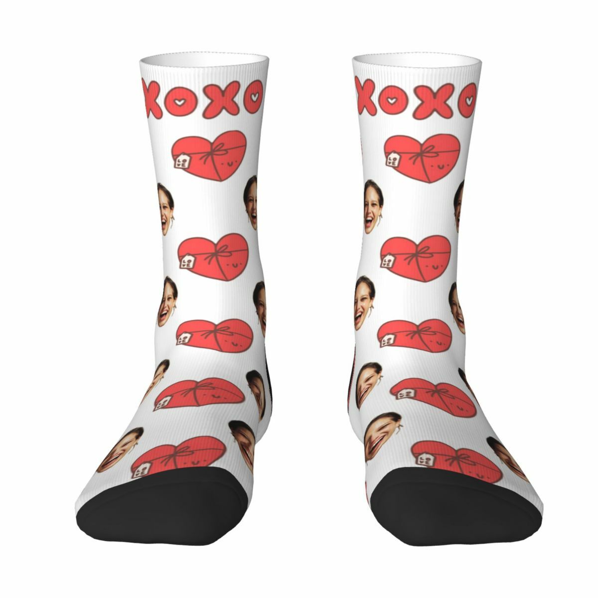 Chaussettes à visages personnalisées avec un motif de coeur comme cadeau pour votre femme