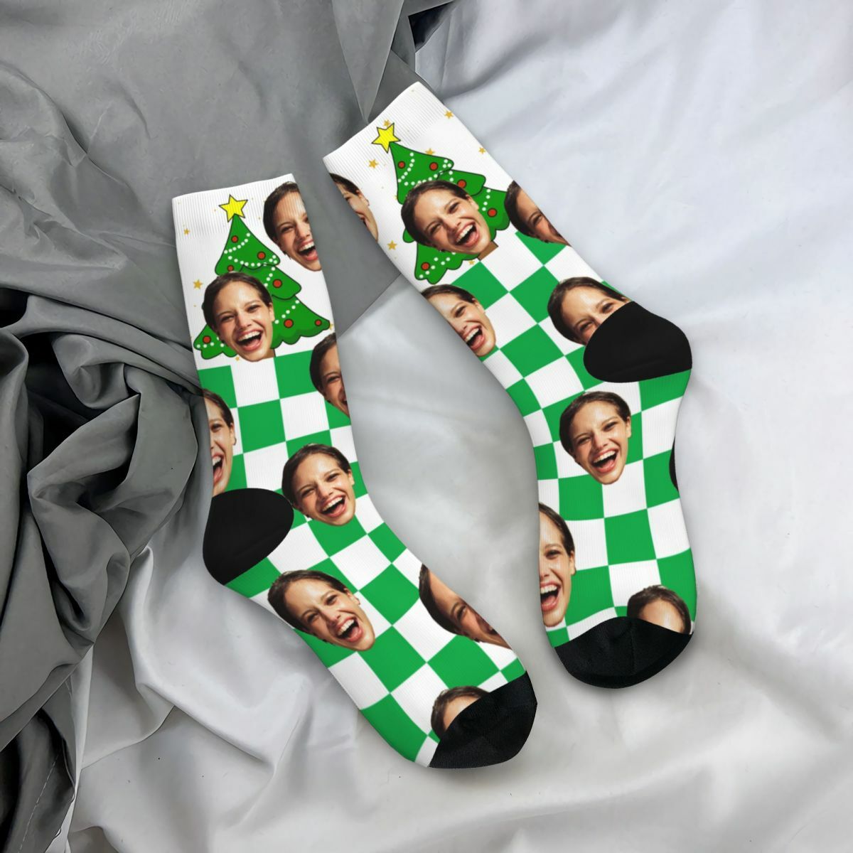 Customized Face Socks Green Plaid Christmas Tree Pattern Socks Gifts for Friends