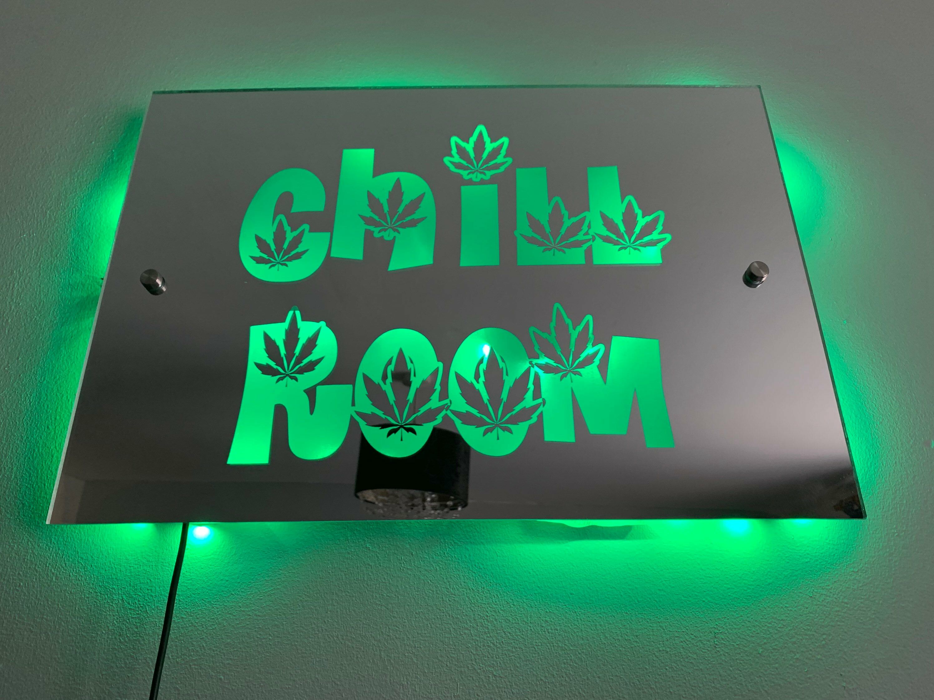 カスタマイズ 文字入れ LED ミラー 発光 ライト 壁掛け 12色変化 屋内装飾 リモコン付き 壁フック付き