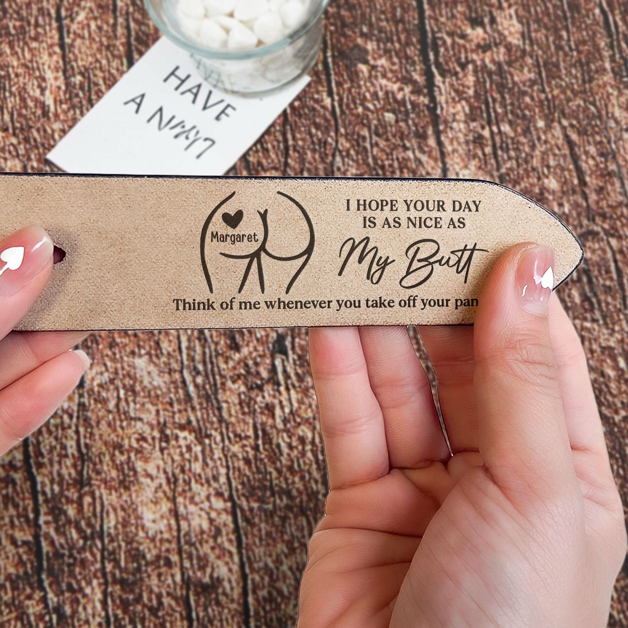 Cinturón de cuero grabado personalizado con nombre, regalo divertido y único para el marido