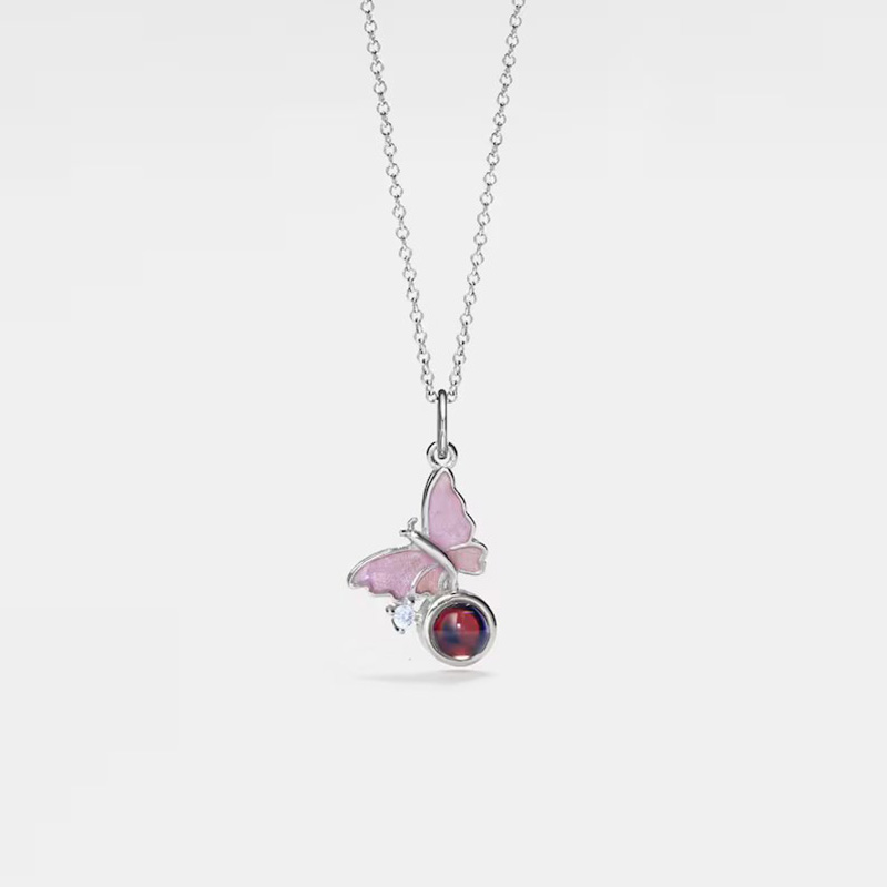 Personalized Projection Photo Necklace Exquisite Butterfly Shape Warm Gift For Mom