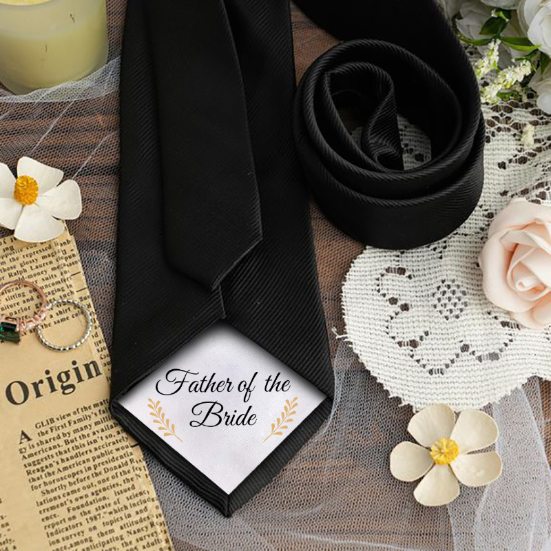 Hermosa corbata, maravilloso regalo para papá.