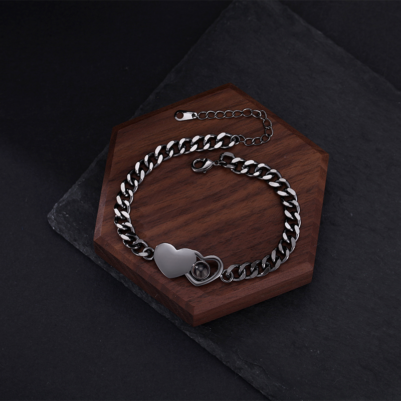 Personalized Projected Picture Bracelet With Double Layer Heart-Shaped Pendant Gift For Boyfriend