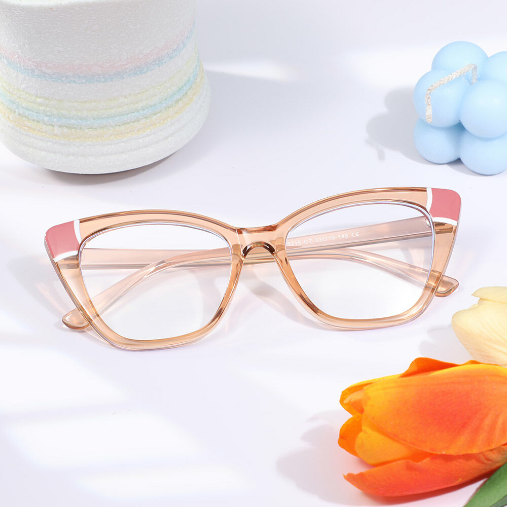 Xenia Cat Eye Champagne Glasses