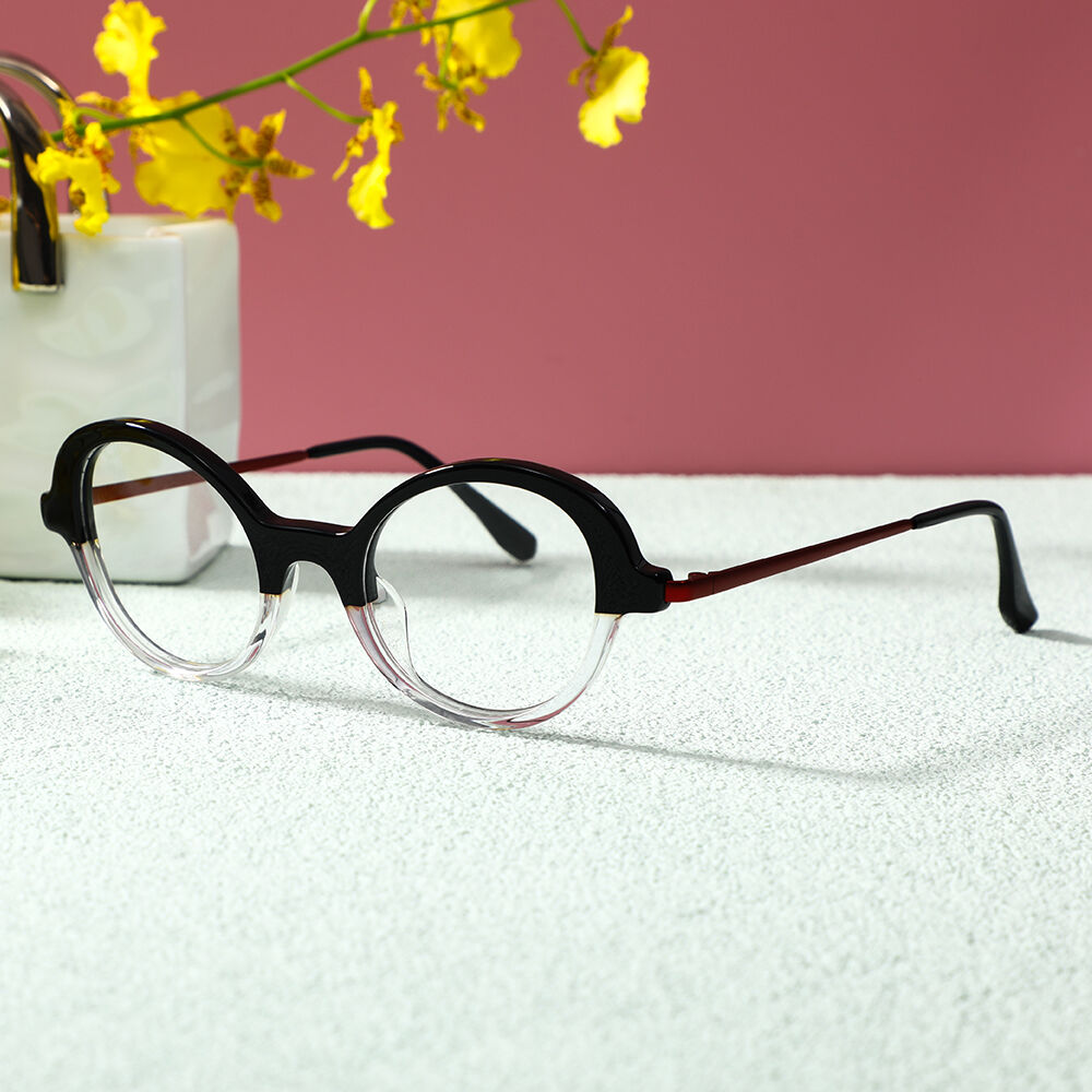 Bevia Cat Eye Black Clear Glasses