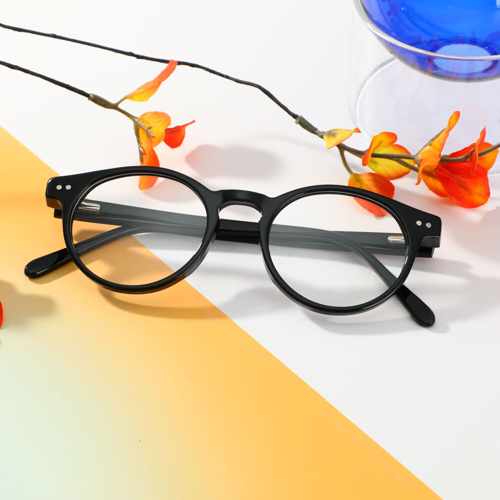 Lucia Round Black Glasses