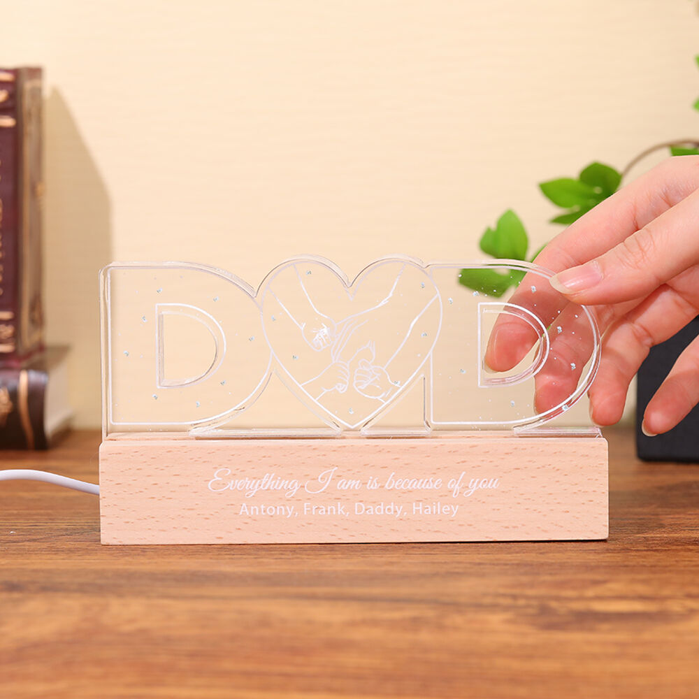 Spersonalizowana lampka nocna z wzorem pięści Kreatywny prezent dla taty