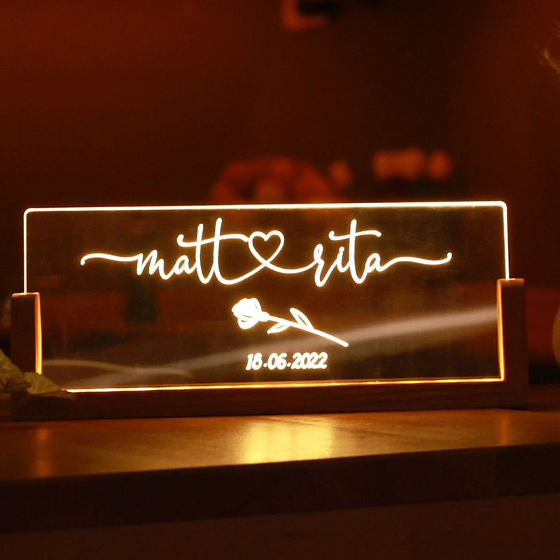 名前 日付 アクリル デスクランプ オーダーメイド