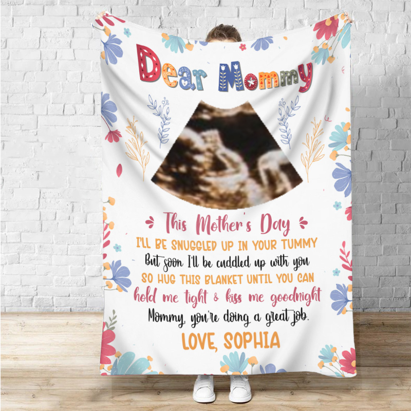 Personalizowany koc ze zdjęciem z pięknym wzorem kwiatów Ciekawy prezent dla kochanej mamy