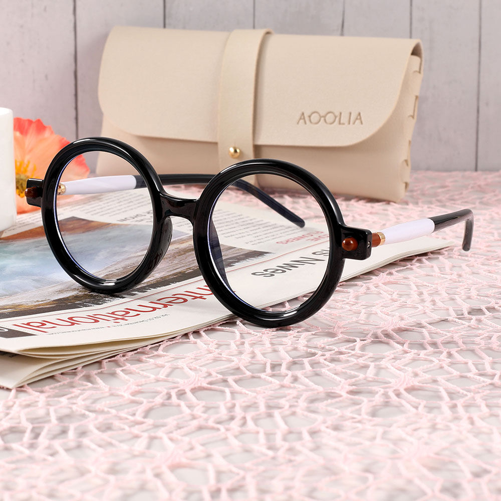 Ice Cream Round Black White Glasses