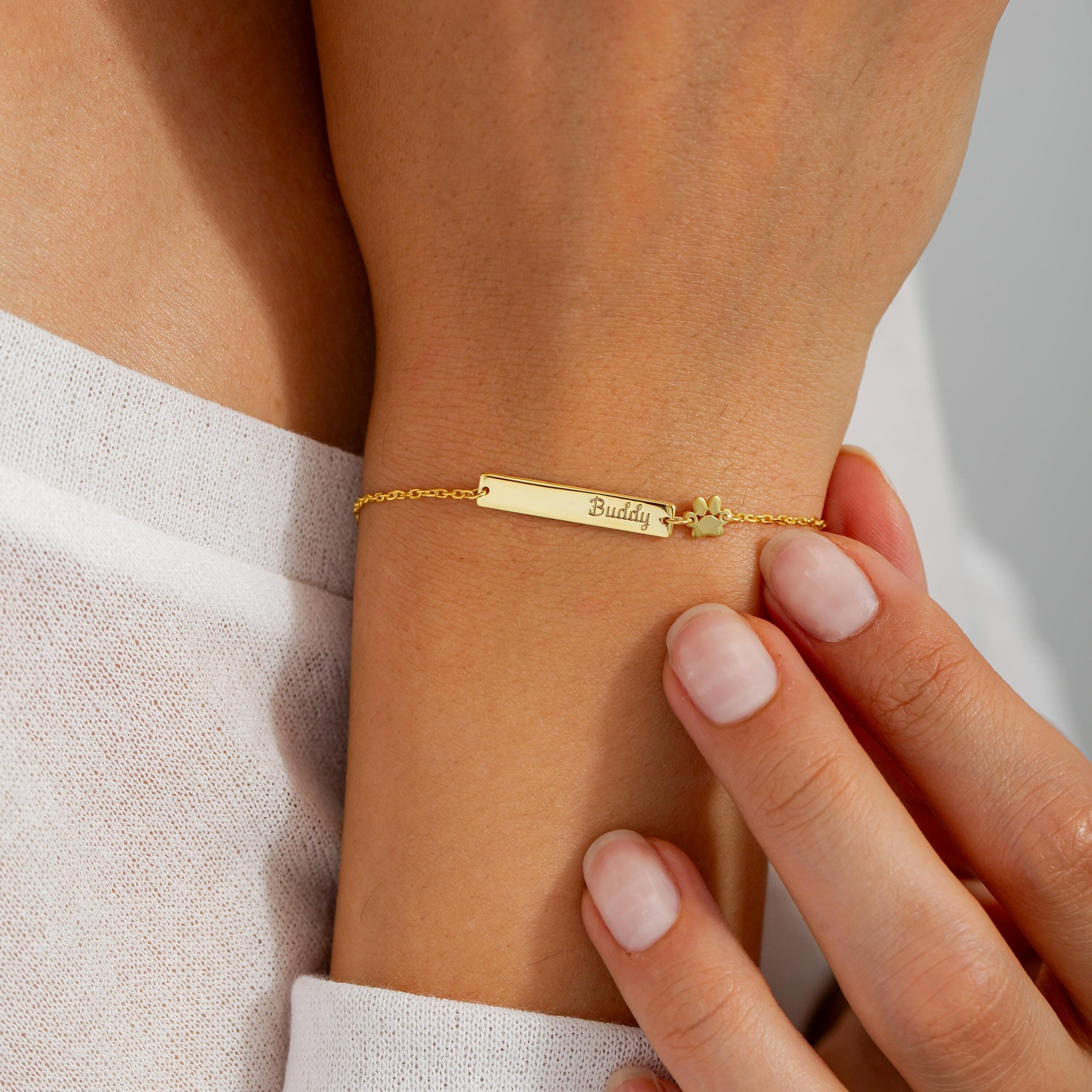 Pulsera de barra personalizada con nombre personalizado y garras, regalo para amantes de las mascotas.