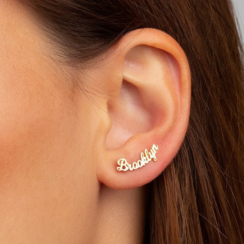 Personalized Name Earring Exquisite Present for Beautiful Friend
