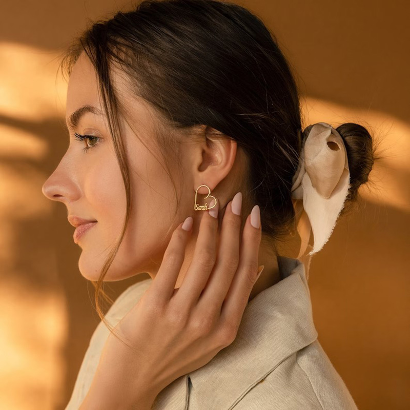 Personalized Name Earring Heart Shaped Special Gift for Wife