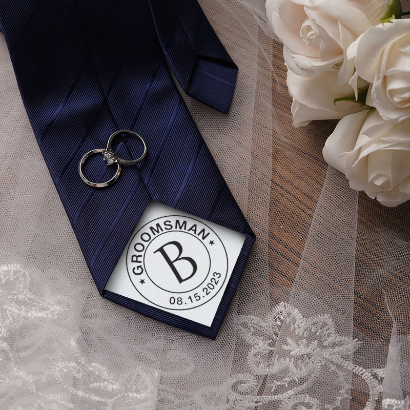 Corbata personalizada con fecha y letra personalizada, regalo creativo para padrinos de boda