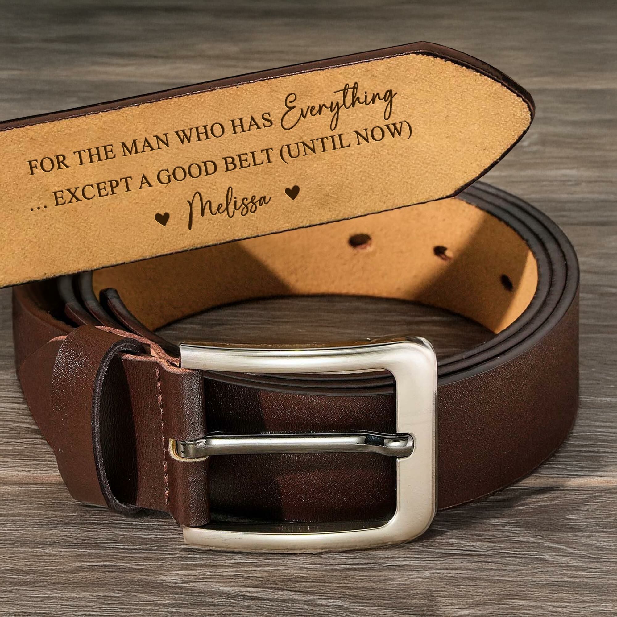 Individuell gestalteter Herrengürtel aus hochwertigem Echtleder zum Jahrestag für den Freund