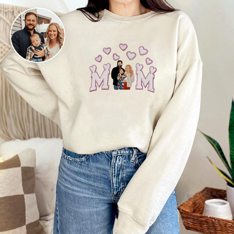Personalized Sweatshirt Embroidered Custom Family Photo Mom Heart Design Exquisite Gift for Mother's Day