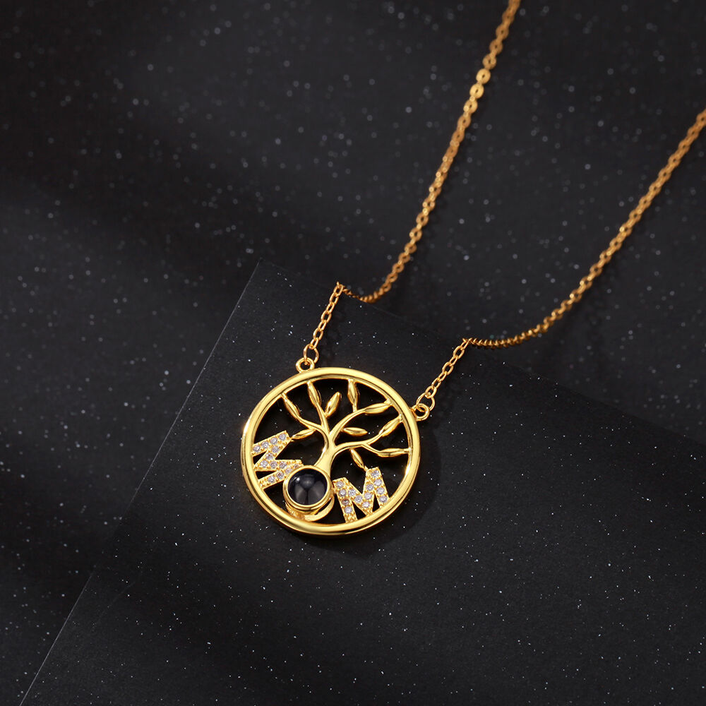 Personalized Projection Necklace With Family Tree Beautiful Mother's Day Gift