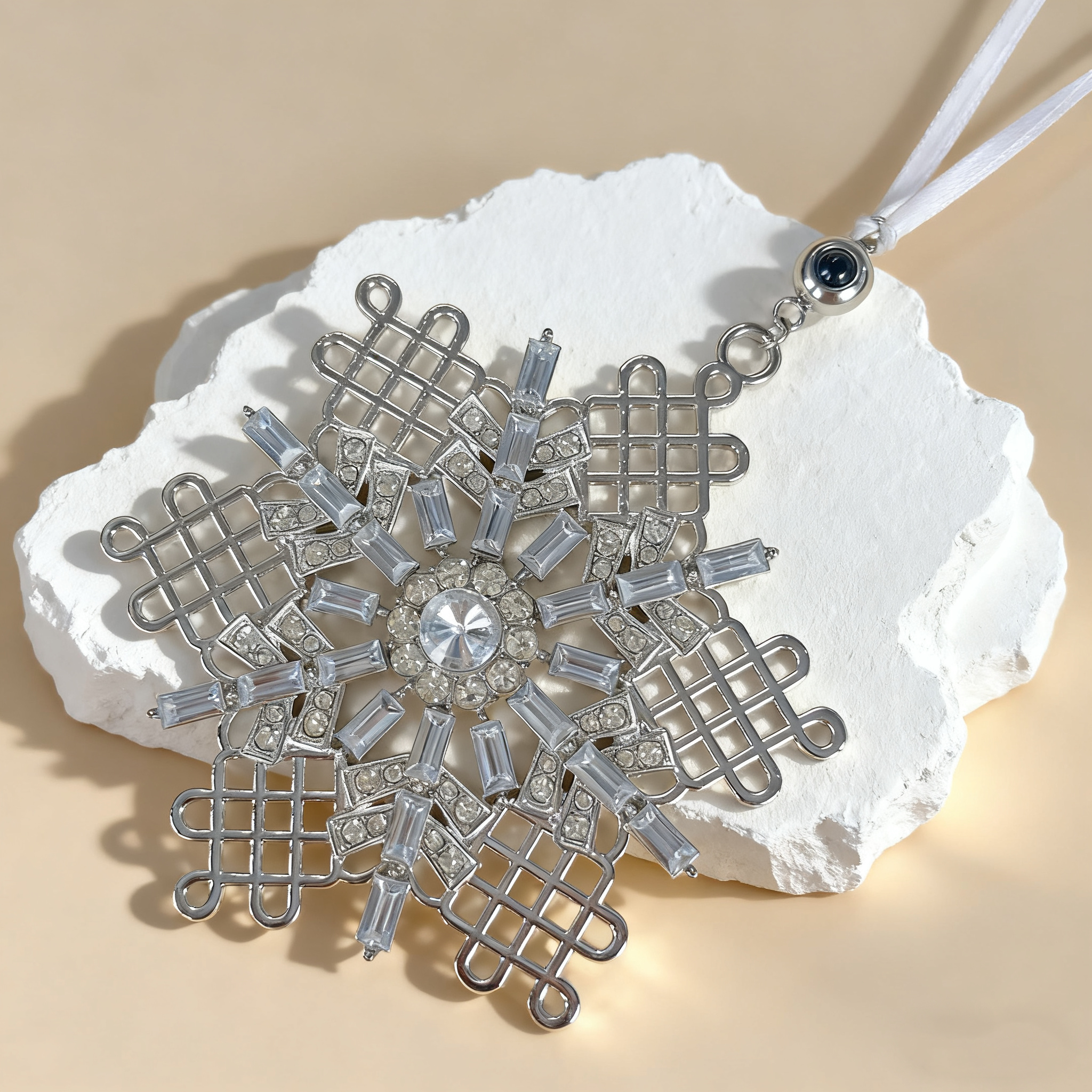 Personalized Projection Picture Pendant with Diamonds, A Warm Gift for Christmas