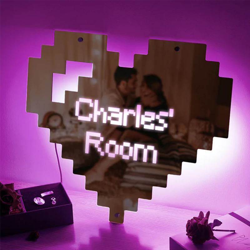 オリジナル ハート形 文字入れ  LED ミラー 発光 ライト 壁掛け 12色変化 屋内装飾 リモコン付き 壁フック付き