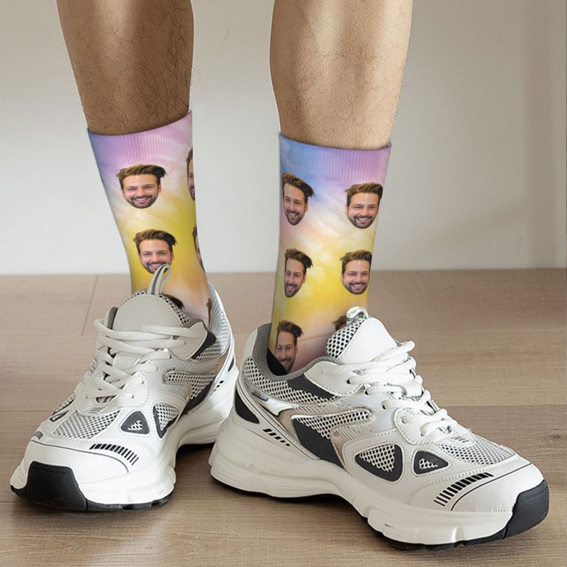 Calcetines de foto personalizados con teñido anudado de colores vibrantes para amigos