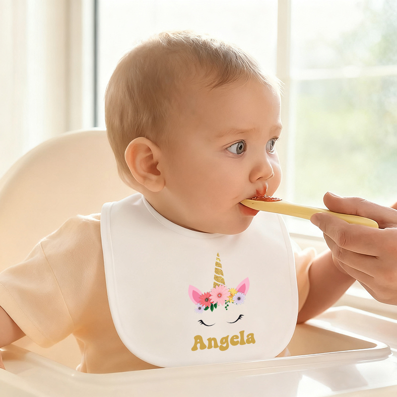 Bavaglino personalizzato con nome e motivo unicorno il regalo perfetto per i bambini