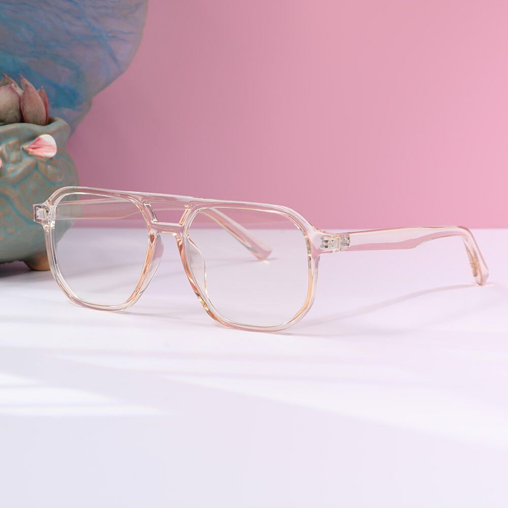 Truda Aviator Champagne Glasses