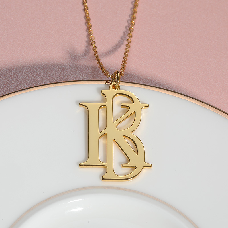 "Show Your Personality" Personalized Name Necklace