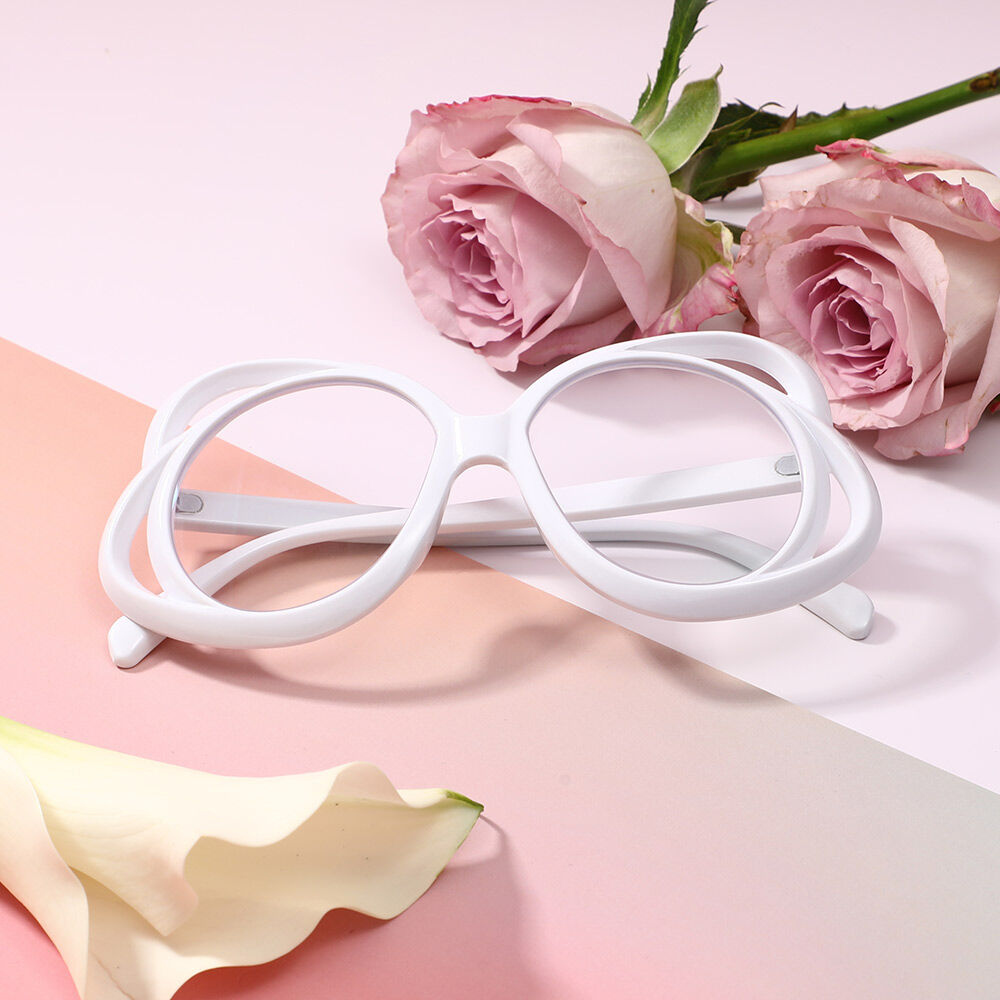 Harold Round White Glasses