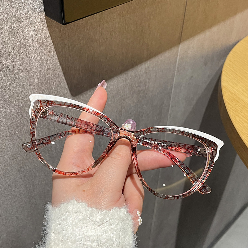 Boreio Cat Eye Red Glasses - Aoolia.com