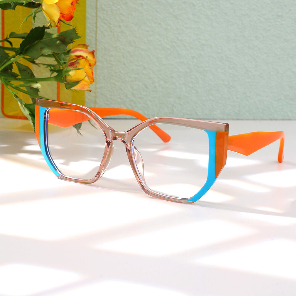 Gloria Cat Eye Champagne Glasses