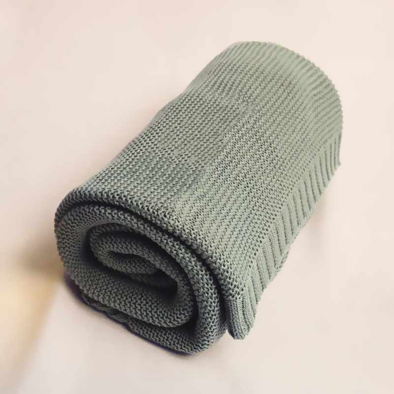 Personalized Baby Knitted Blanket with Embroidered Name Beautiful Gift for Kid