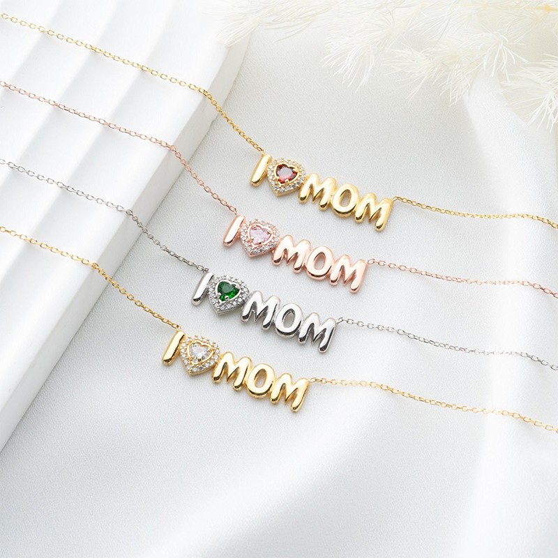Collana personalizzata regalo con pietra portafortuna personalizzata per la mamma
