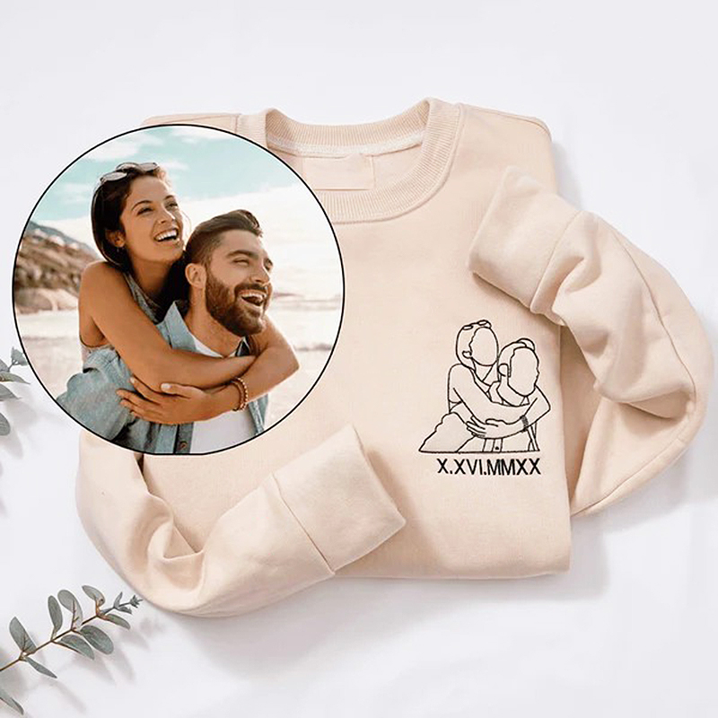 Personalisiertes Sweatshirt Individuell besticktes Paar Linienfoto und römische Zahl Datum Geschenk für Verliebte