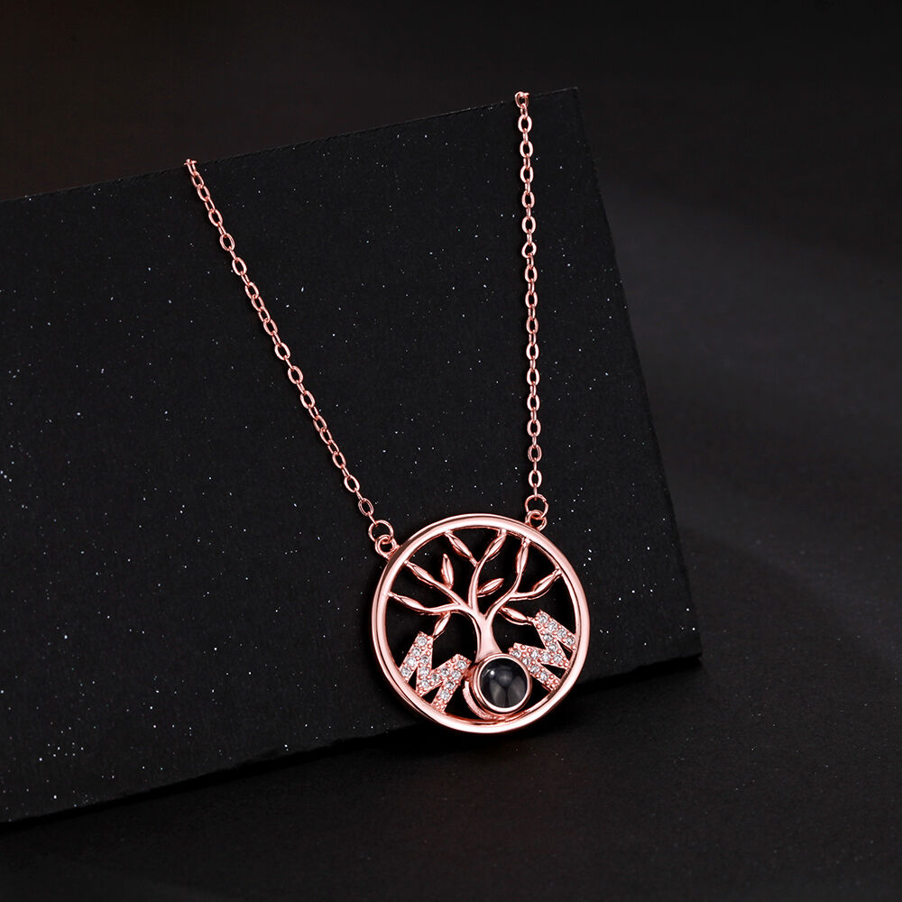 Personalized Projection Necklace With Family Tree Beautiful Mother's Day Gift