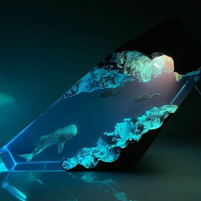 ジンベエザメ カップルダイバー ロマンチック 樹脂 ウッド ランプ